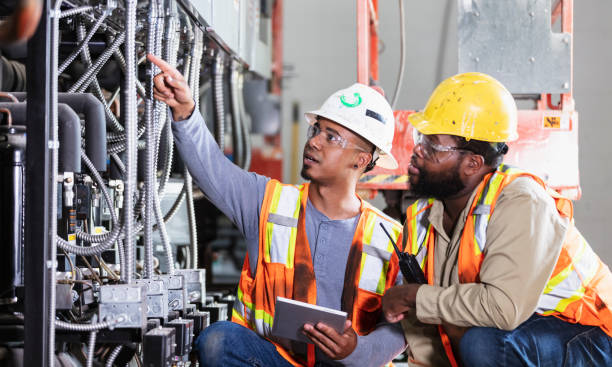 Best Best Electricians Near Me  in Swisher, IA